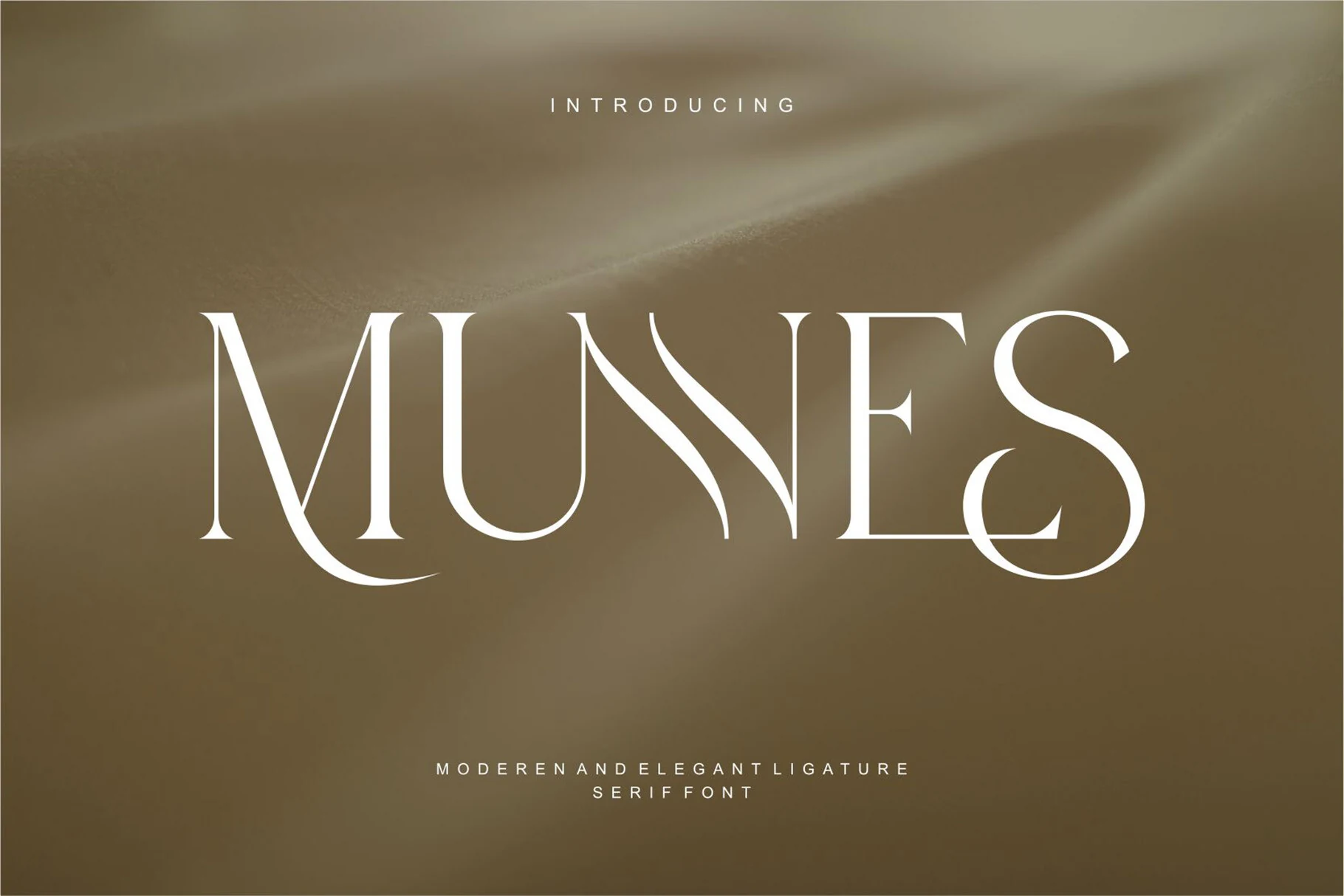 Munnes Font preview with high-contrast serif capitals and curved terminals